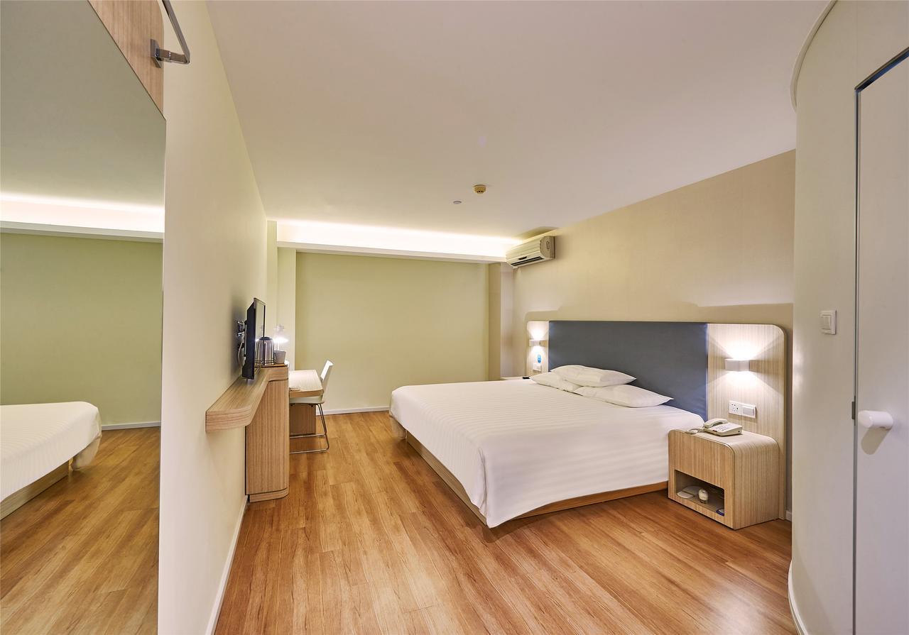 Hanting Hotel Nanjing Wutang Square Экстерьер фото