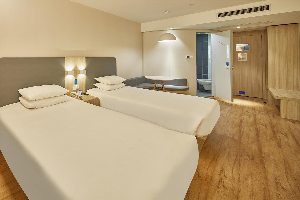 Hanting Hotel Nanjing Wutang Square Экстерьер фото