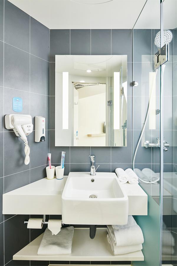 Hanting Hotel Nanjing Wutang Square Экстерьер фото